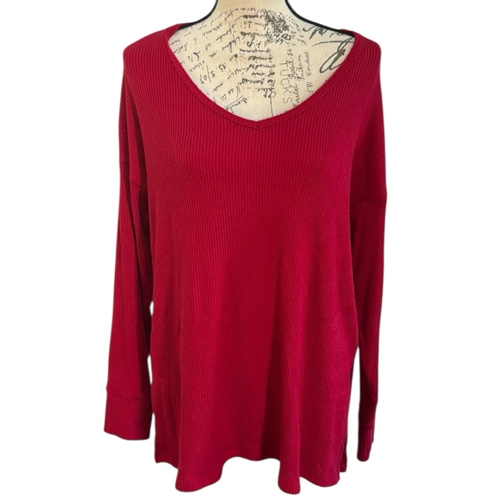 So SOFT 🦅 Sweater In Cherry 🍒 Red, V-neck Oversized Pullover American Eagle